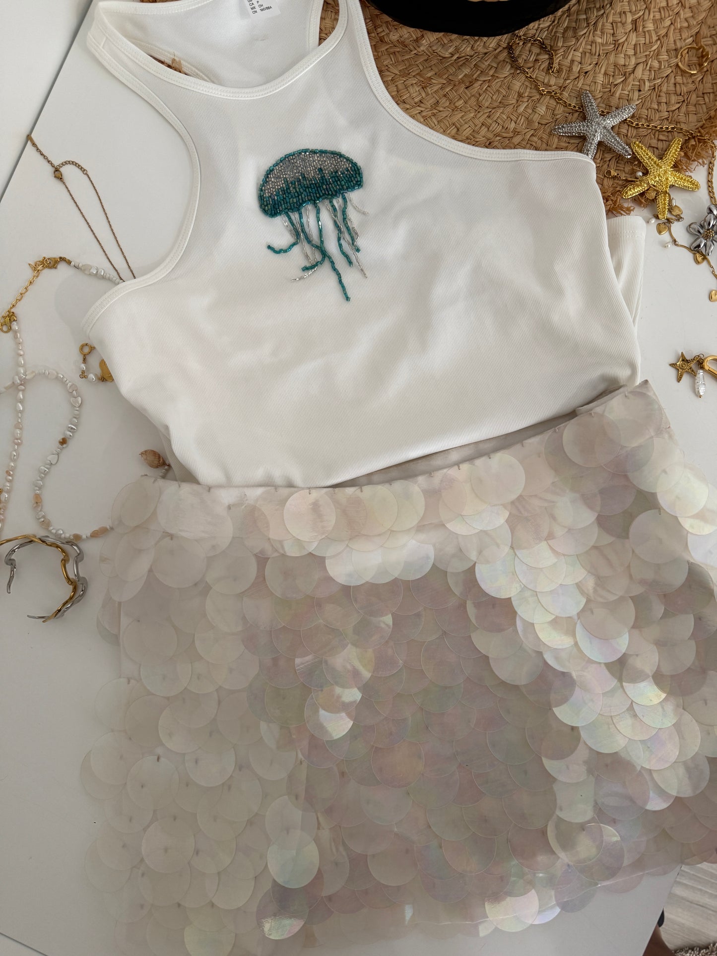 Jellyfish Beaded Tank